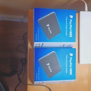 Paypal Here chip and swipe reader